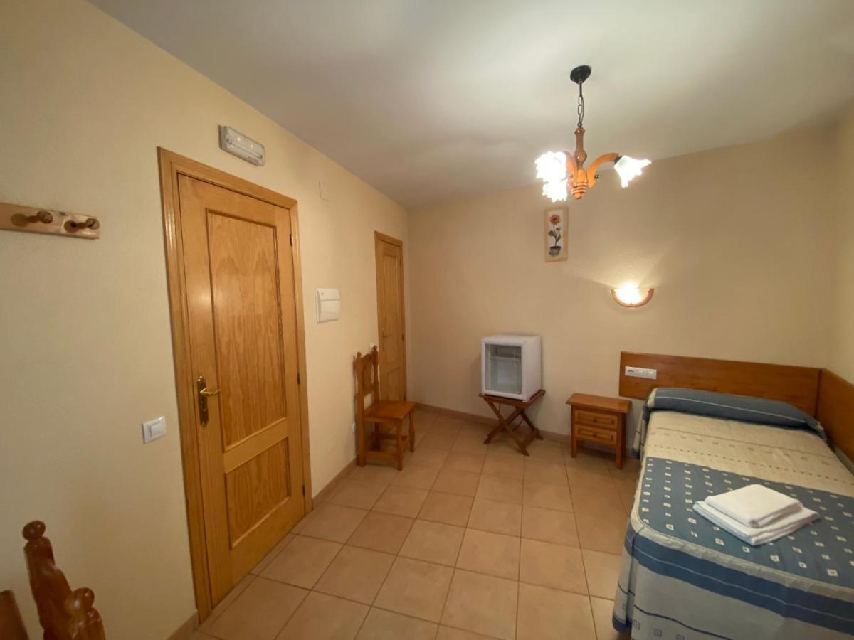 Hostal Jose Mari Ciudad-Rodrigo 外观 照片